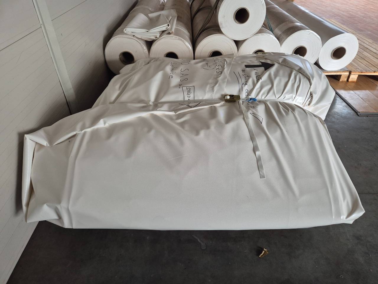 Plachta na montovanou halu – přeprava