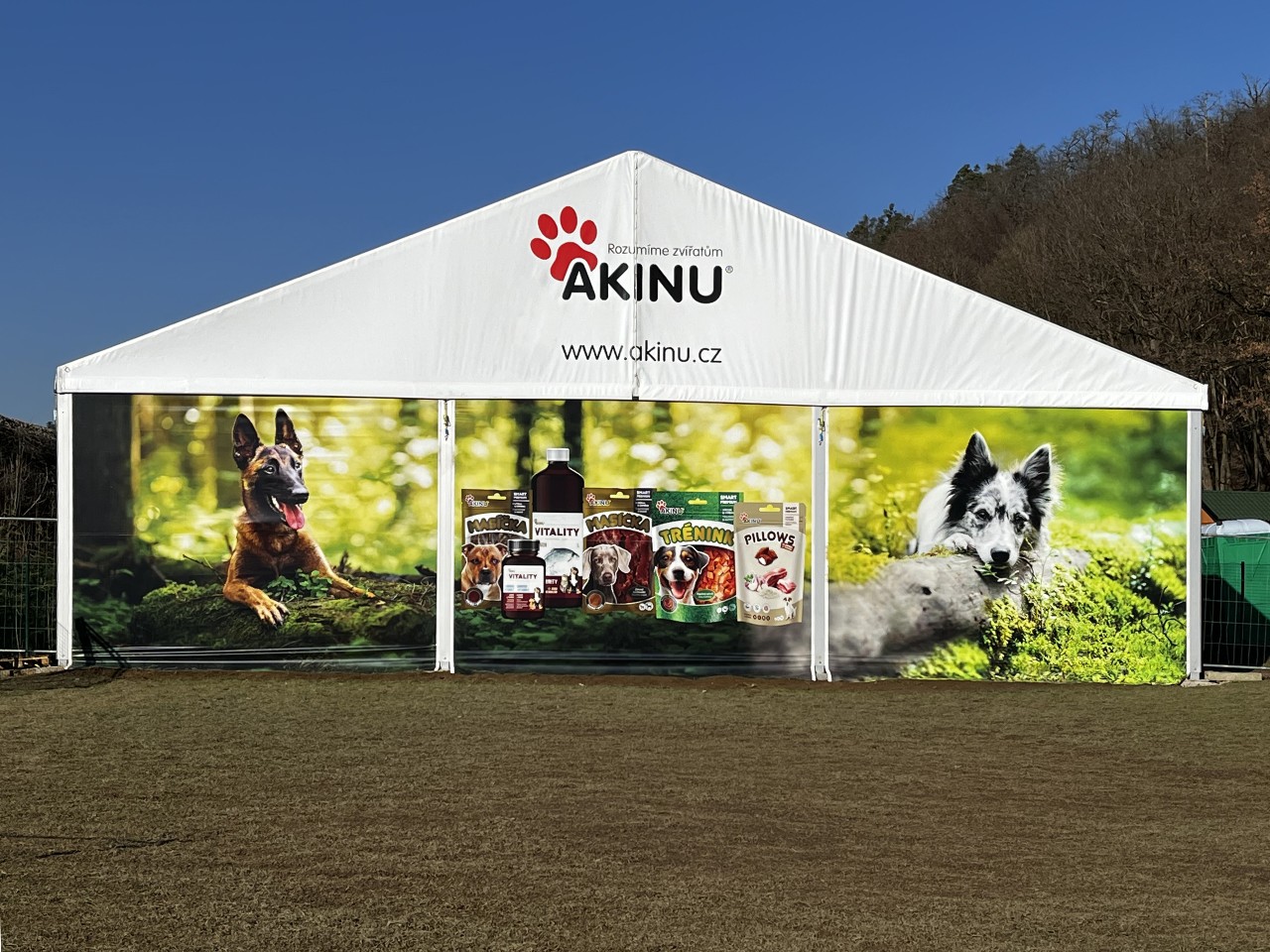 Celoplošný potisk opláštění haly POLAK CZ