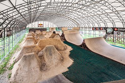 Skatepark Vehicle Hall, Stráž pod Ralskem