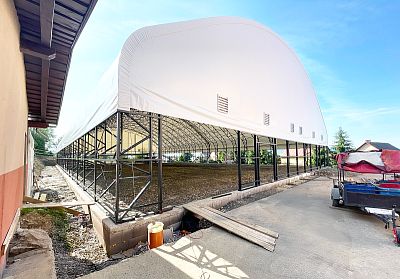 Sporthalle, Polhorec s.r.o.