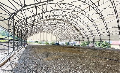 Sporthalle, Polhorec s.r.o.