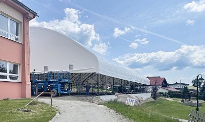 Sporthalle, Polhorec s.r.o.